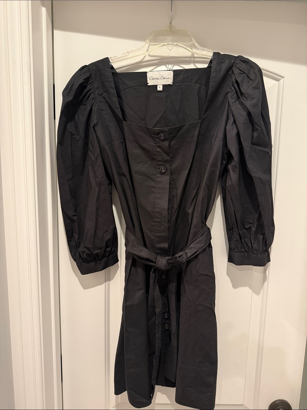 Cara Cara Black Puff-Sleeve Blazer